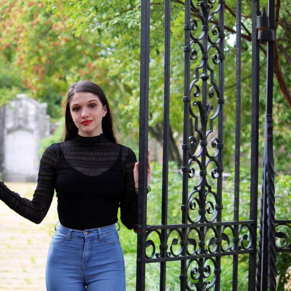 Meet your Posher, Bekah
